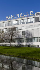 Bedrijfshistorie van de Van Nellefabriek. Het bedrijf heeft een bijzondere geschiedenis. 